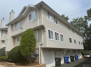 404 Madaline Dr, Avenel, NJ