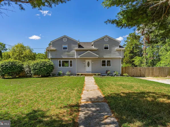 223 Elm Ave, West Creek, NJ 08092