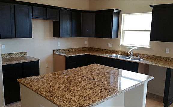 3rd image of 3721 Loma Cortez Dr