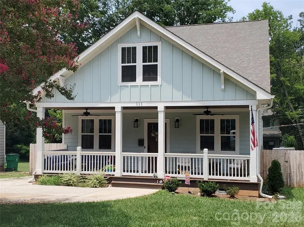 111 N Turner Ave, Charlotte, NC 28216