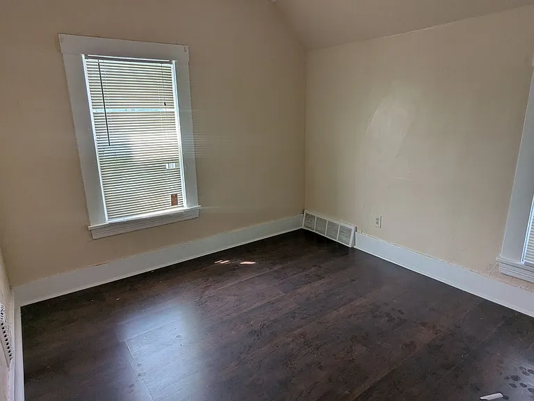 11412 Itasca Ave — Photo 20
