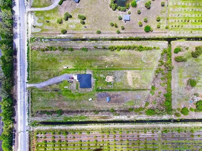 20365 Marie Ct — Photo 29