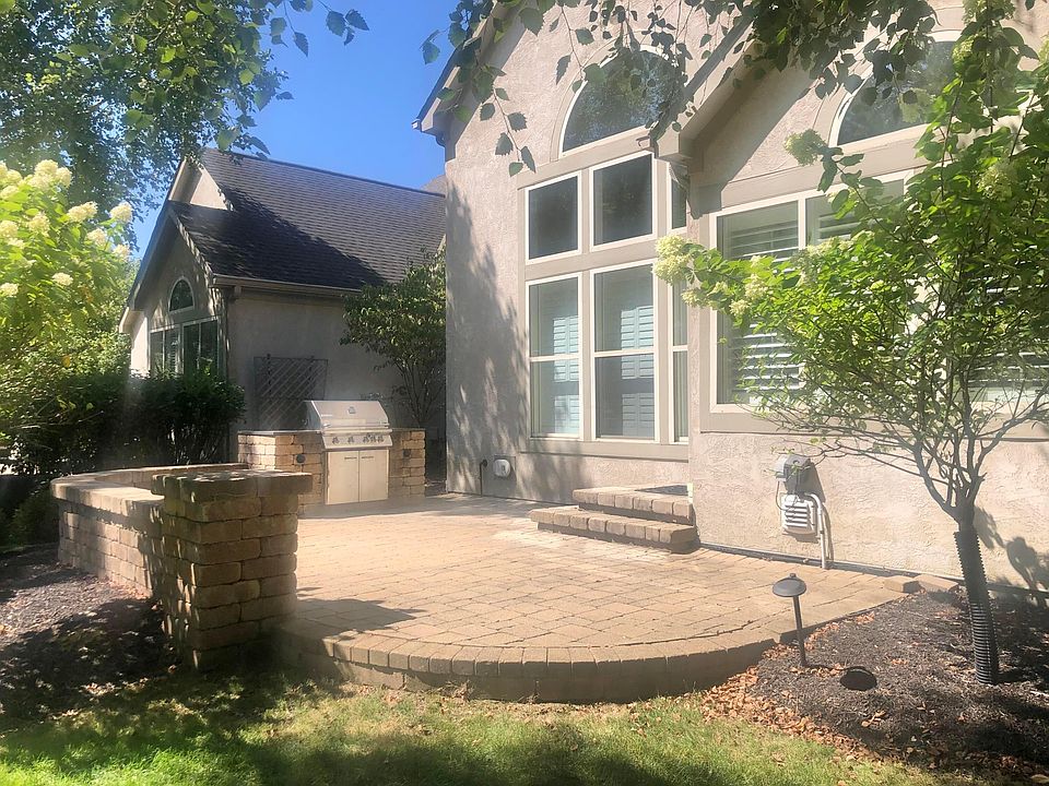 2nd image of 6333 Grassmere Dr