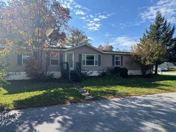 2 Oxbow Drive, Lewiston, ME 04240