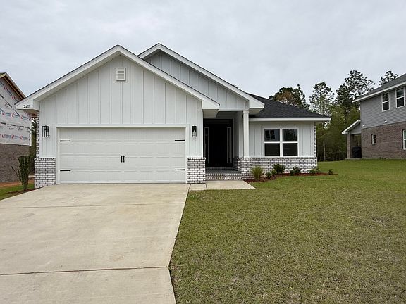 3rd image of 2411 Aleia Ln