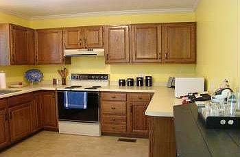 5th image of 5038 Lake Forest Dr