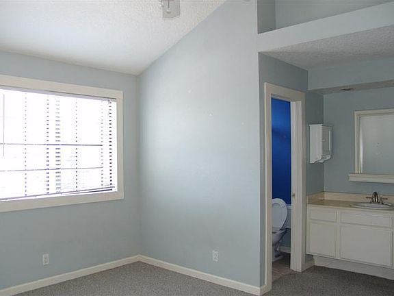 5th image of 2162 San Michel Dr W