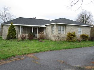 6433-2 Fallston Rd, Lawndale, NC 28090