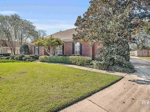3rd image of 24881 Bridges Dr W