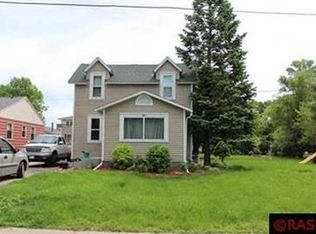 205 7th St, Madison Lake, MN 56063