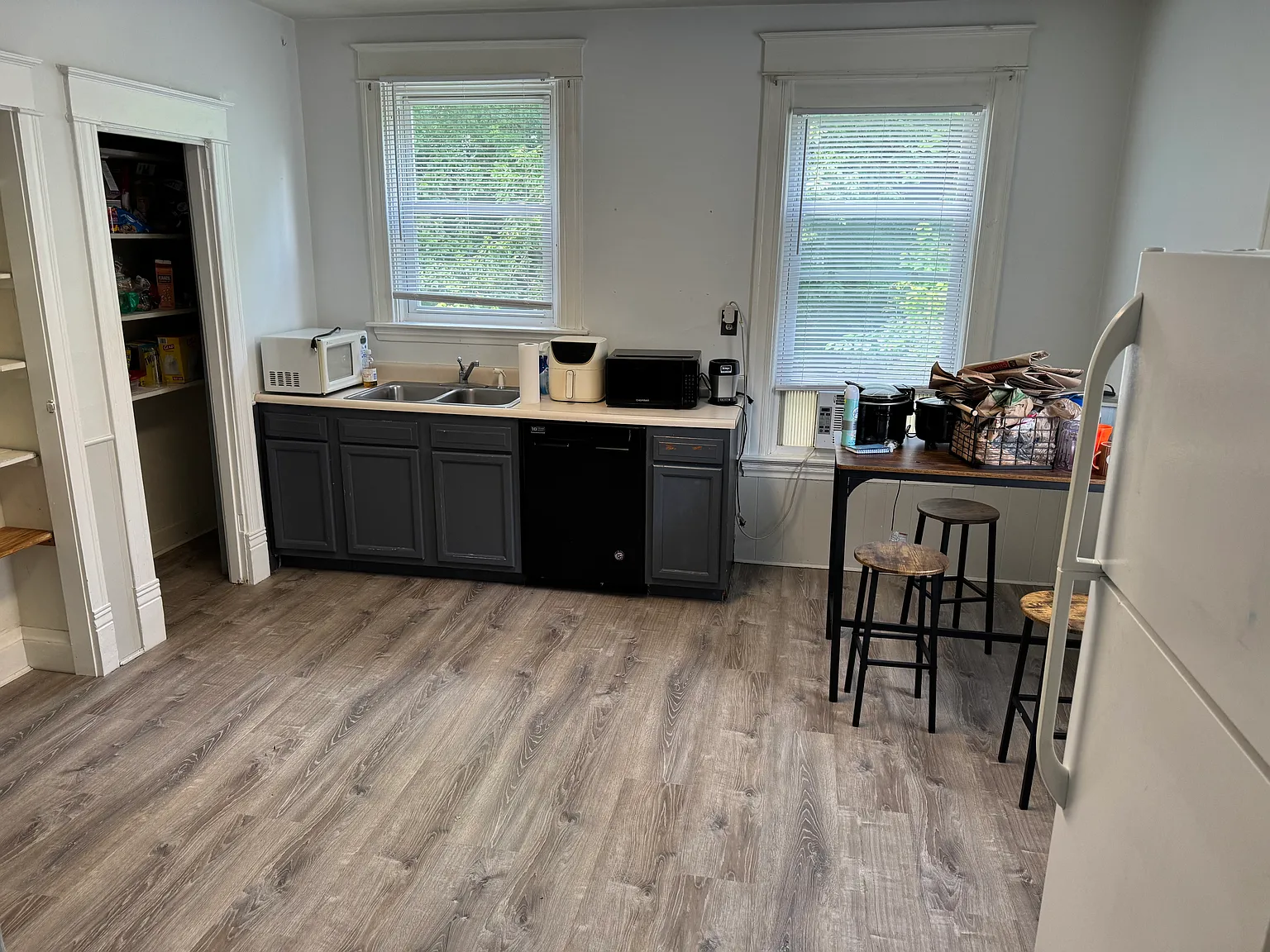 420 Ada St — Photo 4