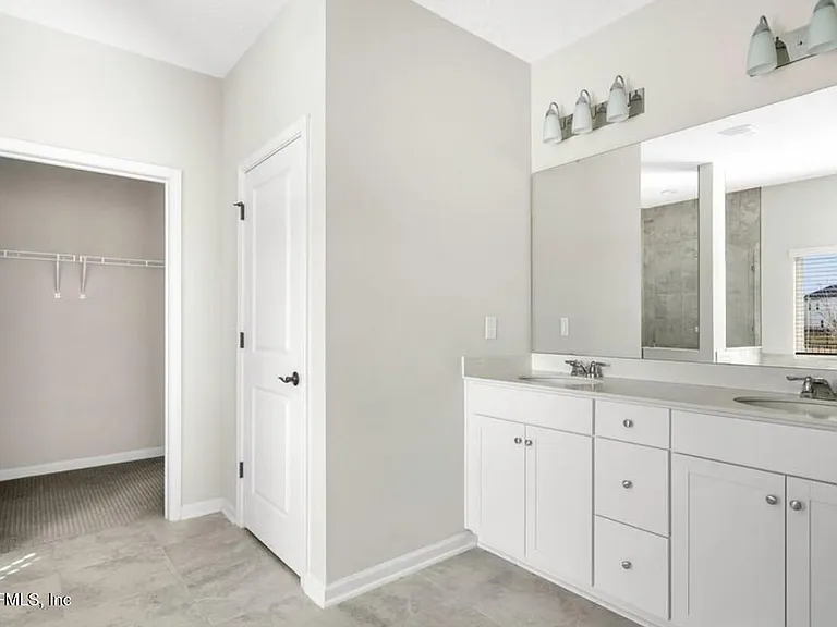 356 Bermudez Way — Photo 14