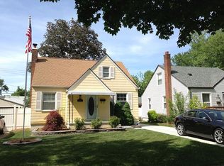 2370 Columbia Rd, Berkley, MI 48072