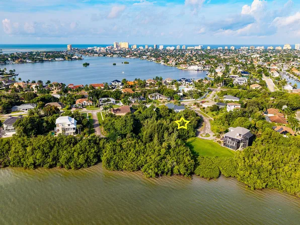 1815 April Ct, Marco Island, FL 34145