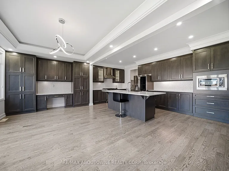 3281 Post Rd — Photo 12