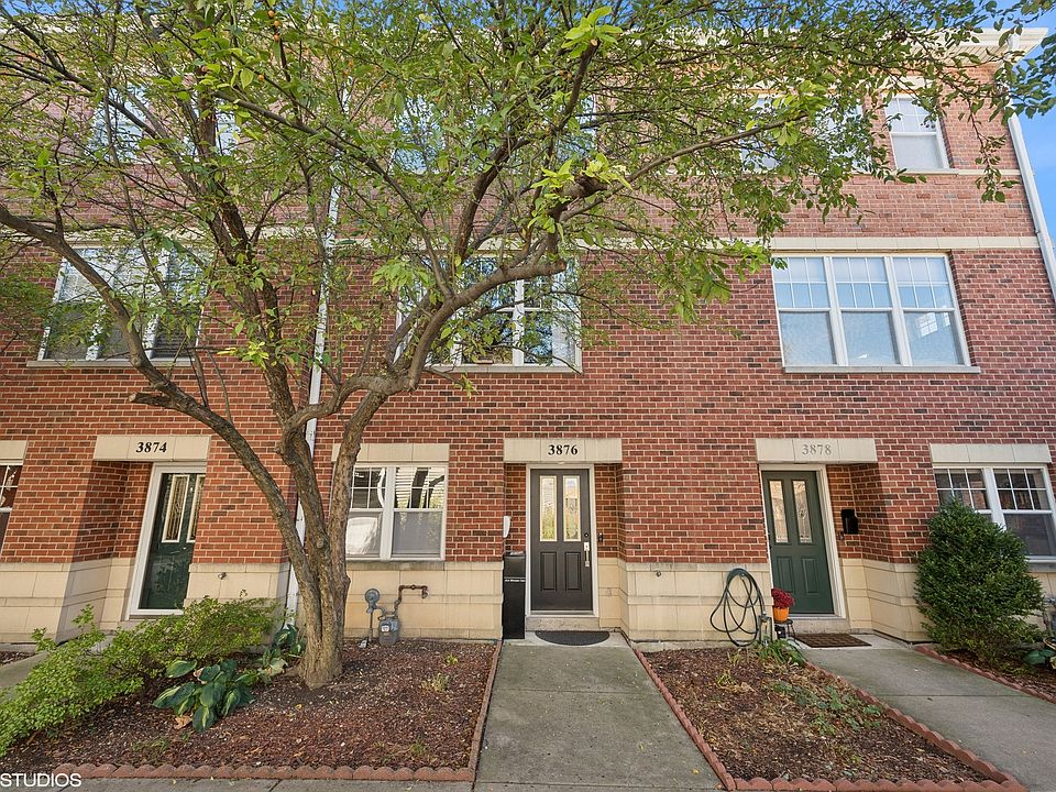 1st image of 3876 N Milwaukee Ct #3876