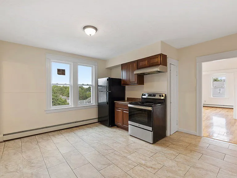 56 Catharine St #1 — Photo 3