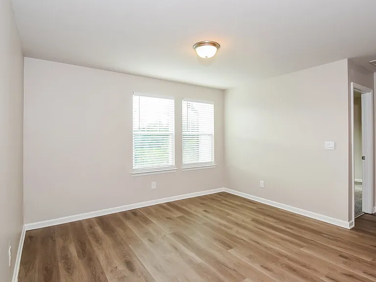 6068 Hickory Creek Ct — Photo 14
