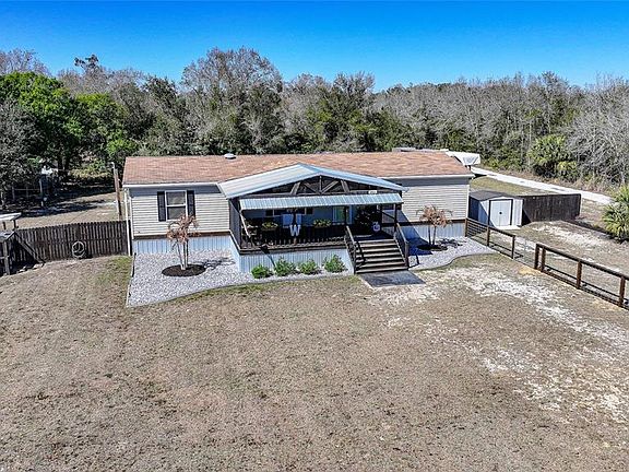 2nd image of 2465 SW Kleis Dr