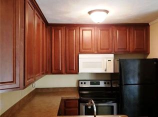 414 S Division St, Suffolk, VA 23434