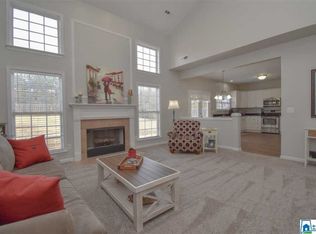 509 Thorn Berry Ln, Birmingham, AL 35242