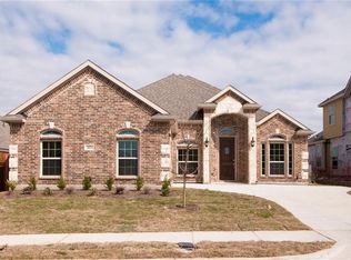 123 Quail Run Rd, Red Oak, TX 75154