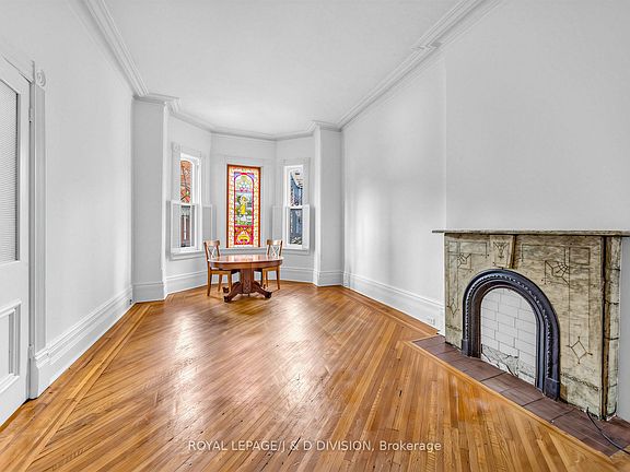 5th image of 37 Henry St