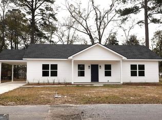 555 Pine St, Blackshear, GA 31516