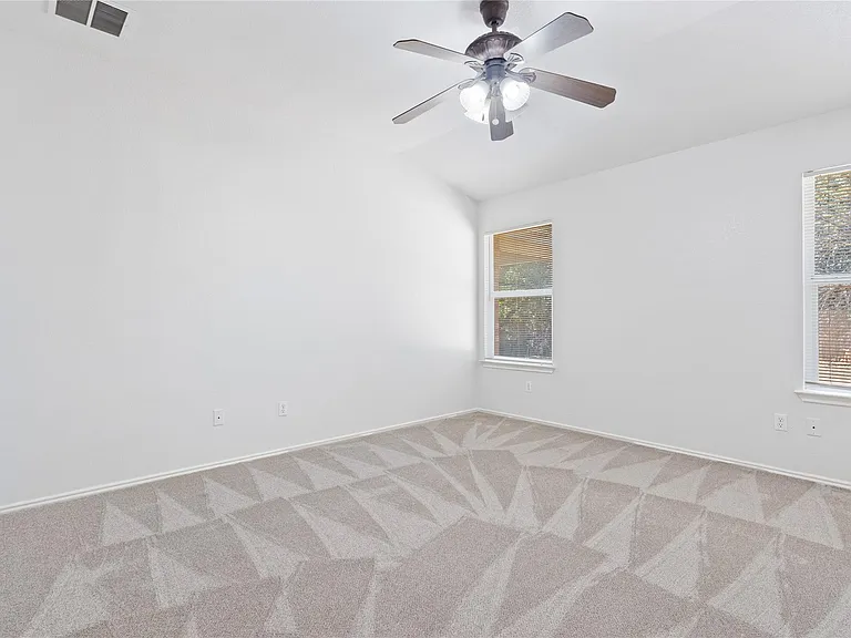3307 Blue Ridge Dr — Photo 12