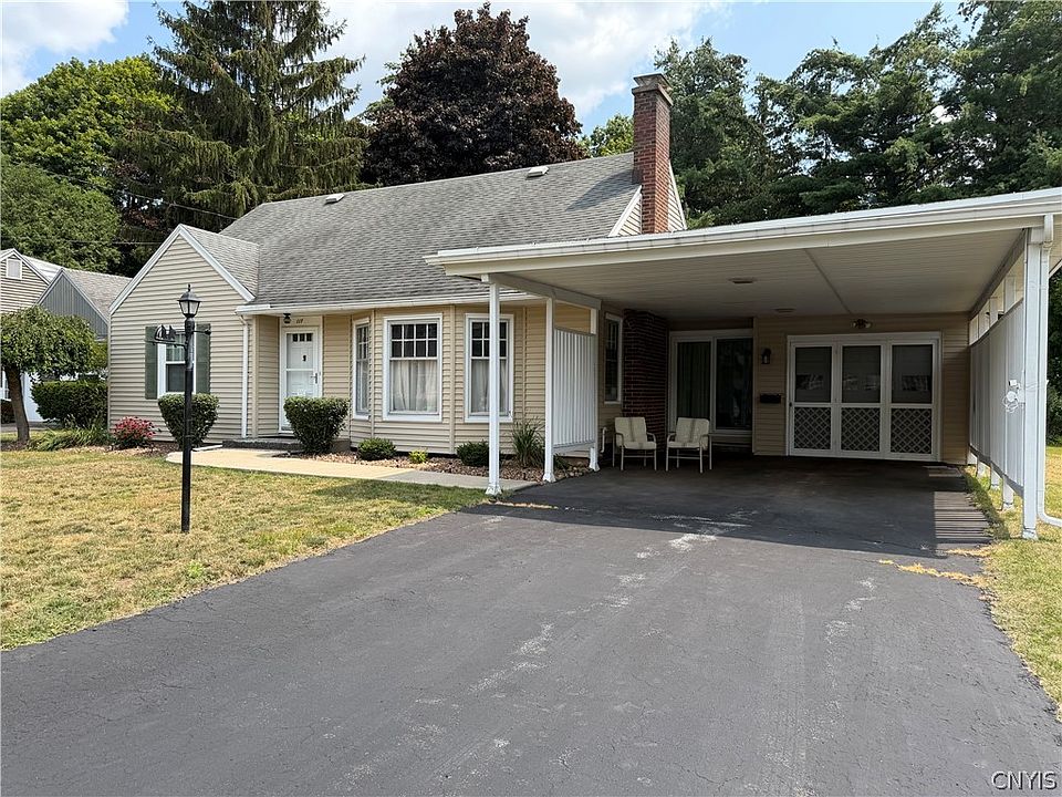 1st image of 117 Fay Park Dr