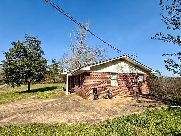 3rd image of 25 County Road 556