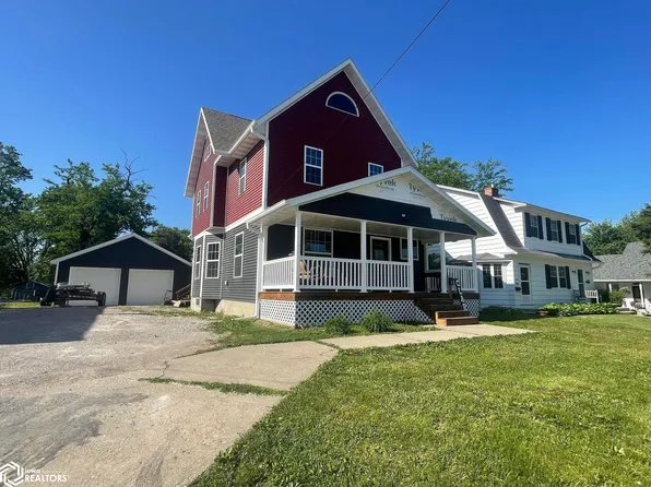 618 W State St, Centerville, IA 52544