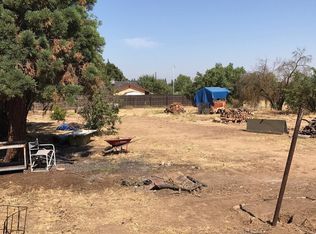 8072 N Fowler Ave, Clovis, CA