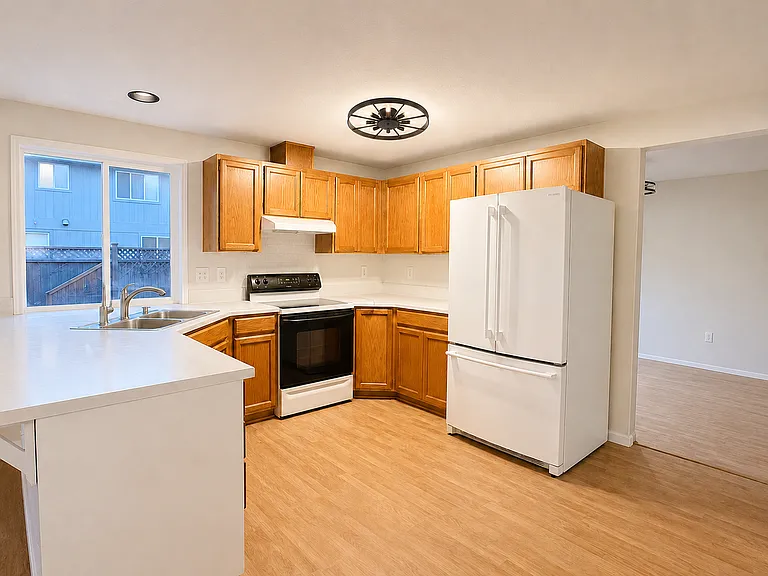 275 Hillshire Dr — Photo 6
