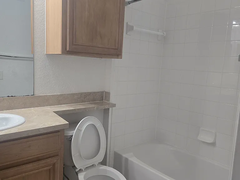 6127 Metrowest Blvd #109 — Photo 11