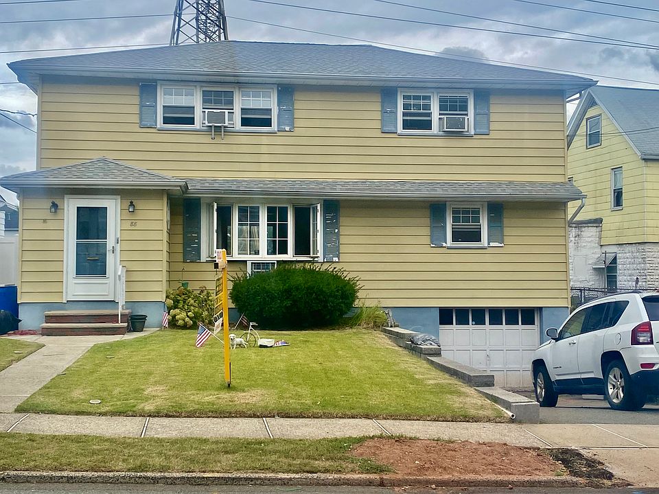 1st image of 88 Noel Dr Floor 2