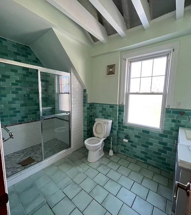 1st image of 9-49 118th St Floor 2