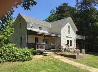 33206 S West Outer Rd, Harrisonville, MO 64701