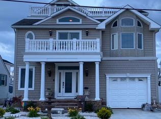 220 6th St N, Brigantine, NJ 08203