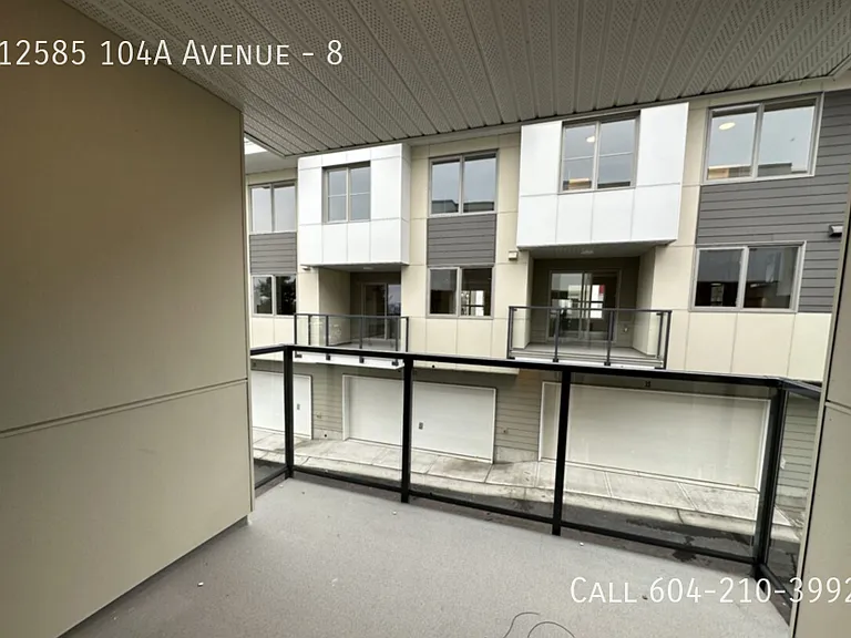12585 104a Ave #8 — Photo 22