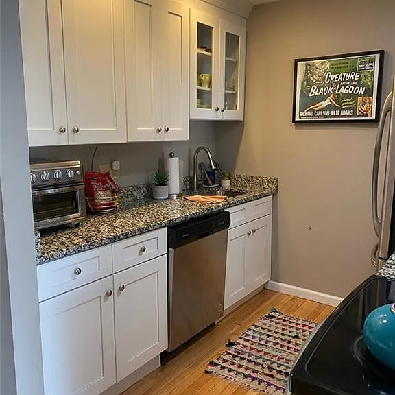 291 Hope St #A6 — Photo 6