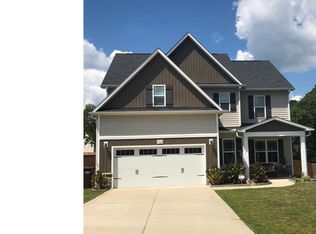 489 Wood Point Dr, Lillington, NC 27546