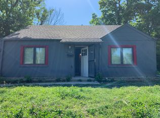 7928 Olive St, Kansas City, MO 64132