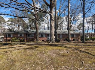 2913 Rolyart Rd, Petersburg, VA 23805