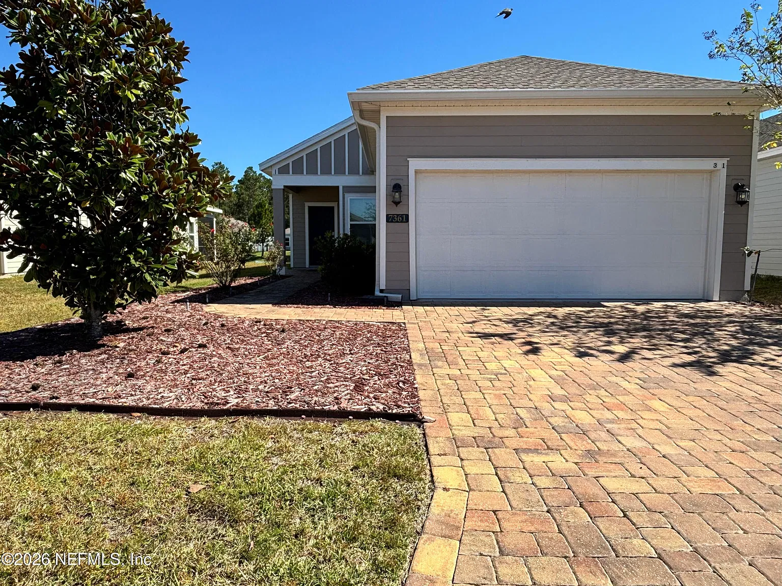 4 bed, 2.5 bath, 1874 sqft, $2,050 — Photo 1