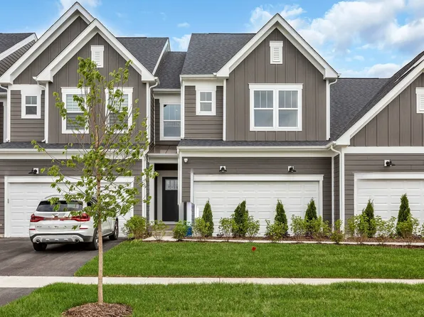 123 Weirich Way #79003, Batavia, IL 60510