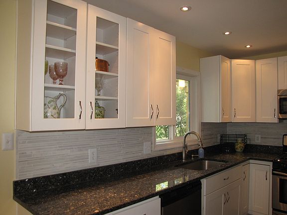 5th image of 6507 Hanover Ave
