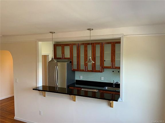 5th image of 1 S Broadway APT 4D