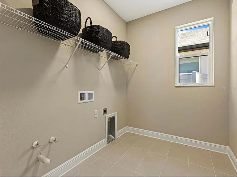 3557 Secluded Ct — Photo 27