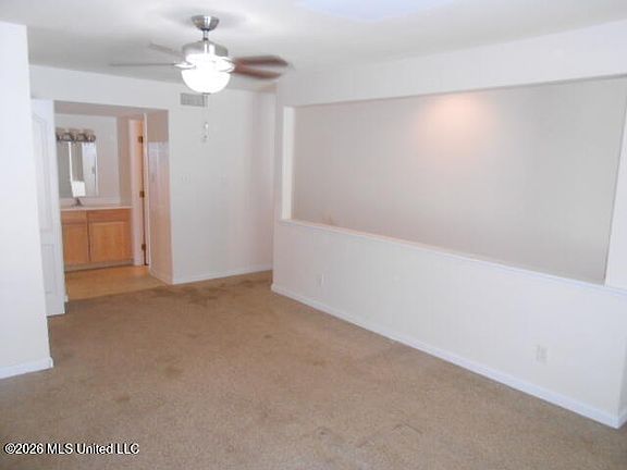 5th image of 3230 Cumberland Rd APT 55